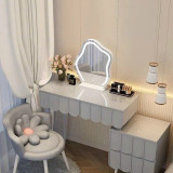 Bàn trang điểm loa sạc – TDLSVP24