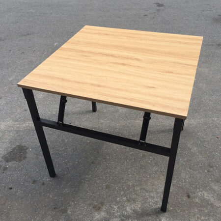 Bàn Làm Việc Chân Sắt Gấp Mặt Vuông Gỗ Công Nghiệp – BLVVP62
