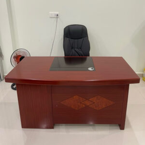 Bàn Giám Đốc Yếm Hoa Văn 2 Hình Thoi 1m6 - BGDVPXP10